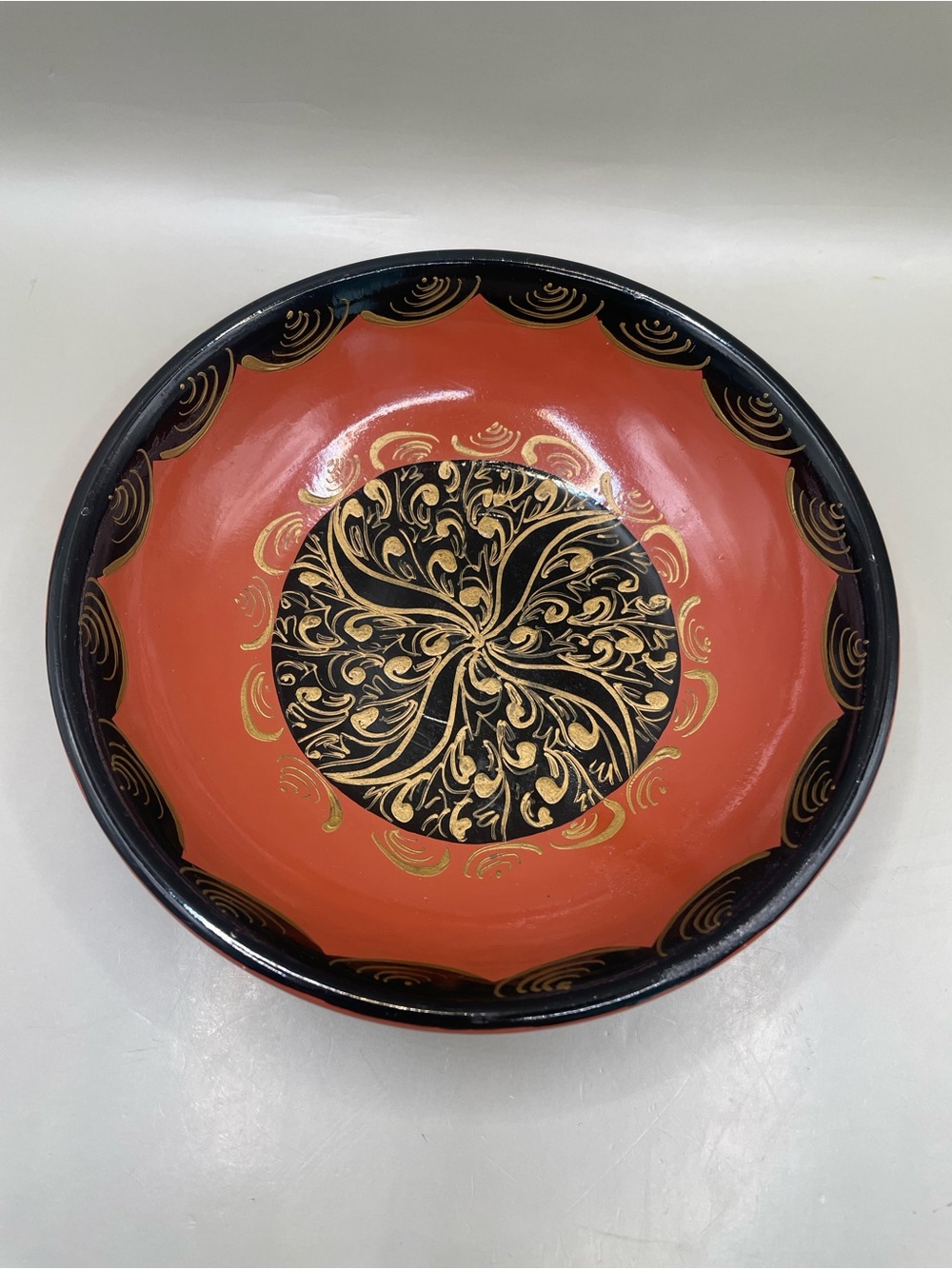 Vintage READ Mexican 5.75” Bowl Dish Hand Painted Signed Brown Black Gold